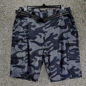 IRON CO Belted Cargo Shorts Camo Men's Size 38